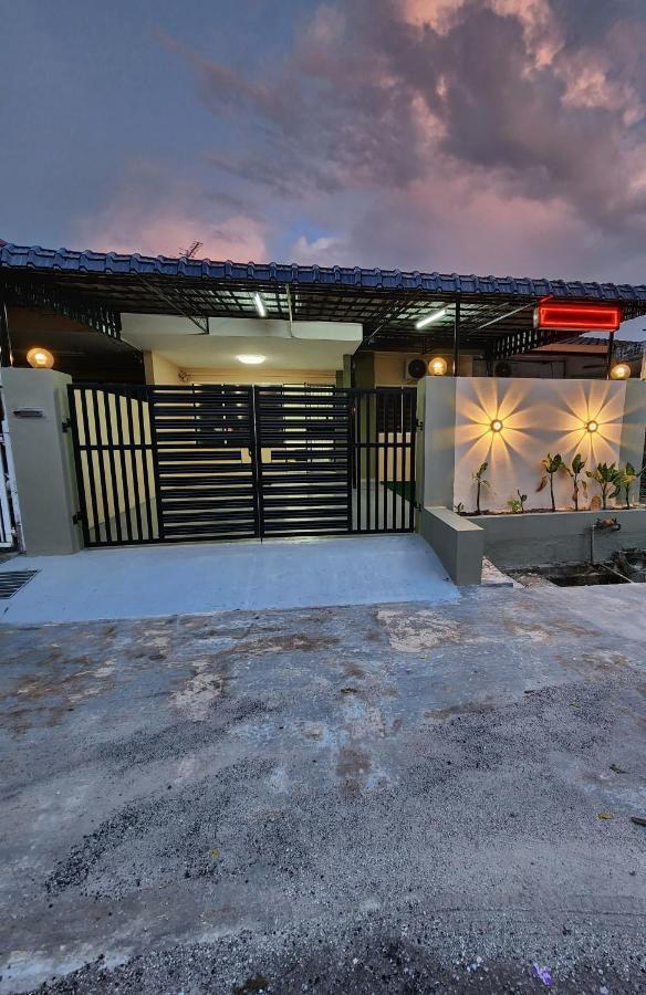 Sun Star Home By Ipoh Maju Stay Exterior photo